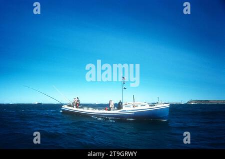 WEDGEPORT, NS - 11 SETTEMBRE: Vista generale del Benny B durante l'International Tuna Cup 1955 l'11 settembre 1955 al largo della costa di Wedgeport, nuova Scozia, Canada. (Foto di Hy Peskin) Foto Stock