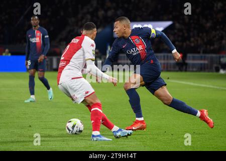 Parigi, Francia. 11 febbraio 2016. © Julien Mattia/le Pictorium/MAXPPP - Parigi 11/02/2016 Kylian Mbappe lors du Match de Ligue 1 Ubereats, entre le PSG et le AS Monaco, au Parc de Princes, le 24 novembre 2023. Credito: MAXPPP/Alamy Live News Foto Stock