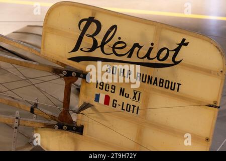 Replica di 1909 Bleriot XI al Brooklands Museum, Weybridge, Surrey, Regno Unito Foto Stock