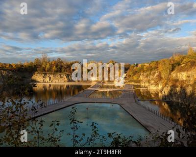 Piscina Zakrzowek vicino alla città di Cracovia, o le cosiddette Maldive polacche, Polonia, Europa-cava di Zakrzowek Foto Stock