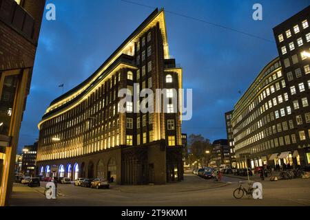 Germania, Deutschland, Amburgo, Elba, Norddeutschland, Hafen, Harbour, North, Building, Chile Haus, Nachtaufnahme, Foto Stock