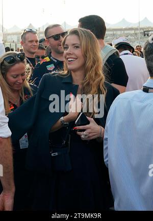 Abu Dhabi. 26 novembre 2023, Yas Marina Circuit, Abu Dhabi, Formula 1 Etihad Airways Abu Dhabi Grand Prix 2023, nella foto Victoria Swarovski Credit: dpa picture Alliance/Alamy Live News Foto Stock