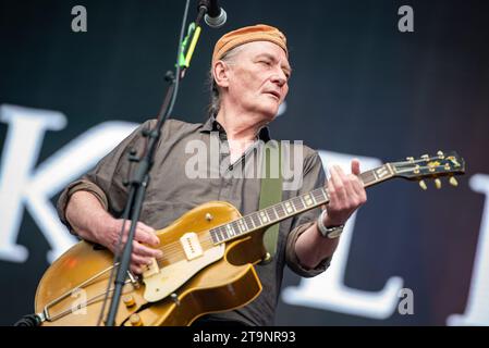 24 giugno 2022: Kevin "Geordie" Walker dei Killing Joke si esibisce all'Hellfest Open Air festival Foto Stock