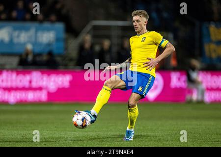 Lyngby, Danimarca. 26 novembre 2023. Daniel Wass (10) di Broendby SE visto durante il 3F Superliga match tra Lyngby BK e Broendby IF al Lyngby Stadium di Lyngby. (Foto: Gonzales Photo/Alamy Live News Foto Stock