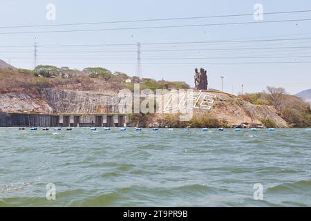 Un tour in barca attraverso il Sumideo Canyon nel Chiapas Foto Stock
