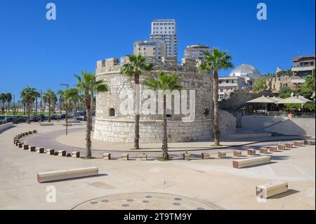La cosiddetta Torre Veneziana di Durazzo in una soleggiata giornata estiva - l'Albania Foto Stock