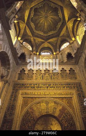 Cordoba, Mezquita-Catedral (moresco, gotico, rinascimentale e barocco, 8-16th ° secolo). Maqsura. Andalusia, Spagna. Foto Stock