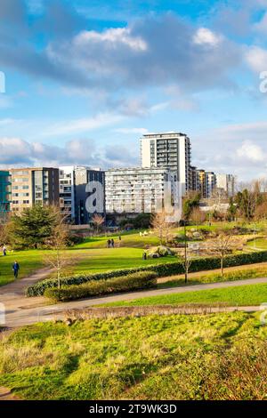 Vista sul Mile End Park, East London, Inghilterra Foto Stock