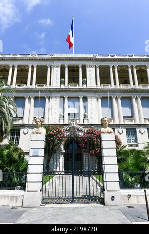 L'ufficio governativo nel Palazzo dei Duchi di Savoia o Palais de la Prefettura. Foto Stock