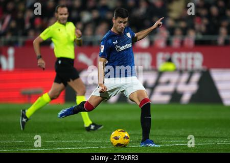 Girona, Spagna. 27 novembre 2023. Durante la Liga EA Sports match tra il Girona FC e l'Athletic Club ha giocato al Montilivi Stadium il 27 novembre 2023 a Girona, in Spagna. (Foto di Alex Carreras/Imago) credito: PRESSINPHOTO SPORTS AGENCY/Alamy Live News Foto Stock