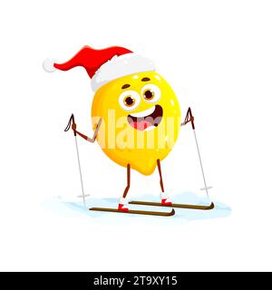 Sci natalizio con cappello rosso Babbo Natale alla frutta al limone. Personaggio vettoriale di agrumi tropicali in piedi sulla neve con sci e bastoncini da sci. Emoji sorridente sciatore di limone, attività invernale all'aperto Illustrazione Vettoriale
