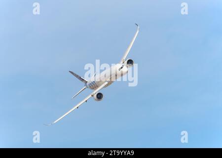 Airbus A350-1000 al Dubai Air Show 2023 a Dubai, Emirati Arabi Uniti Foto Stock