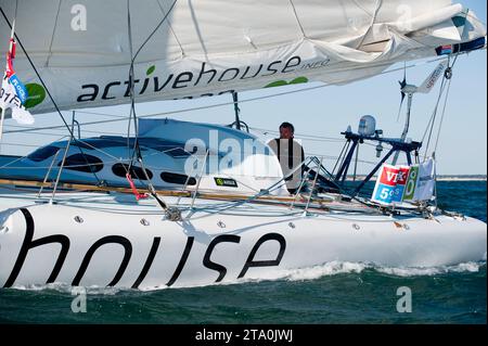 VELA - VELUX 5 OCEANS 2010 - LA ROCHELLE (FRA) - 17/10/2010 - FOTO : OLIVIER BLANCHET / DPPI - DEREK HATFIELD (ECO 60 - SPIRIT OF CANADA) Foto Stock