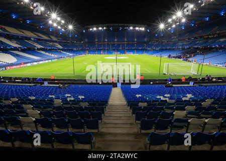 Manchester, Regno Unito. 28 novembre 2023. Vista interna dell'Etihad Stadium in vista della partita del gruppo G di UEFA Champions League Manchester City vs RB Lipsia all'Etihad Stadium, Manchester, Regno Unito, 28 novembre 2023 (foto di Conor Molloy/News Images) a Manchester, Regno Unito il 28/11/2023. (Foto di Conor Molloy/News Images/Sipa USA) credito: SIPA USA/Alamy Live News Foto Stock