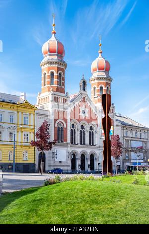 Vista della grande Sinagoga di Pilsen. È la seconda sinagoga più grande d'Europa. Pilsen, Boemia occidentale, Repubblica Ceca Foto Stock