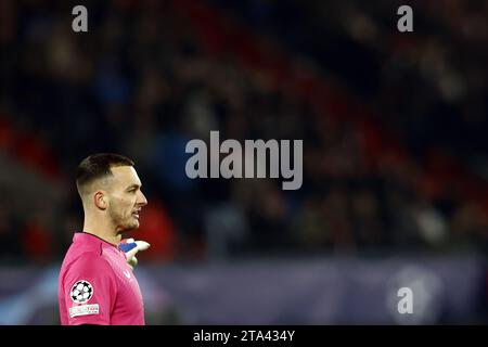 ROTTERDAM - il portiere del Feyenoord Justin Bijlow durante la partita del gruppo e di UEFA Champions League tra Feyenoord e Atletico Madrid al Feyenoord Stadium de Kuip il 28 novembre 2023 a Rotterdam, Paesi Bassi. ANP SEM VAN DER WAL Foto Stock