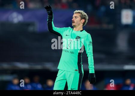 ROTTERDAM, PAESI BASSI - NOVEMBRE 28: Antoine Griezmann (Atletico Madrid) durante la partita del gruppo e - UEFA Champions League 2023/24 del SC Feyenoord e. Foto Stock