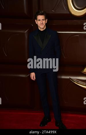 Londra, Regno Unito. 28 novembre 2023. Mathew Baynton frequenta la Warner Bros. Pictures Presents - la prima mondiale di Wonka alla Royal Festival Hall. Credito: Vedere li/Picture Capital/Alamy Live News Foto Stock