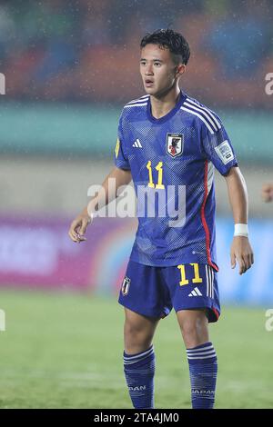 Bandung, Indonesia. 14 novembre 2023. Il Giappone Rento Takaoka durante la partita del gruppo D della Coppa del mondo Under-17 Indonesia 2023 tra il Giappone 1-3 Argentina allo stadio si Jalak Harupat di Bandung, Indonesia, 14 novembre 2023. Credito: AFLO/Alamy Live News Foto Stock