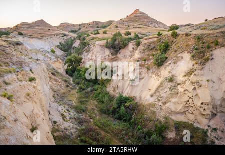 Badlands al Theodore Roosevelt National Park nel Dakota del Nord occidentale Foto Stock