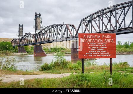 Fairview Bridge e Cartwright Tunnel, North Dakota, Stati Uniti Foto Stock