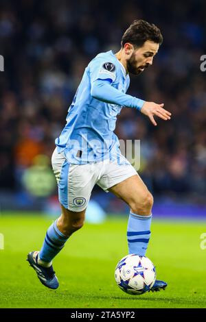 Manchester, Regno Unito. 29 novembre 2023. Bernardo Silva di Manchester City durante la partita del Manchester City FC V RB Lipsia FC UEFA Champions League Round 1 Group G all'Etihad Stadium, Manchester, Inghilterra, Regno Unito il 28 novembre 2023 credito: Every Second Media/Alamy Live News Foto Stock