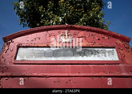 Cabina telefonica rossa Falkenham Suffolk Inghilterra Foto Stock
