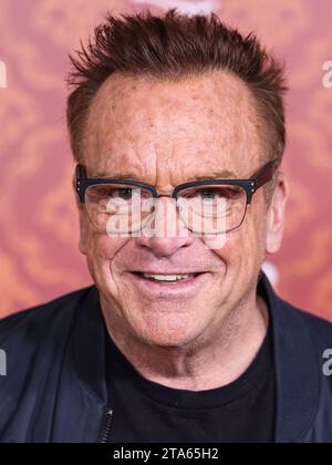 Westwood, Stati Uniti. 28 novembre 2023. WESTWOOD, LOS ANGELES, CALIFORNIA, USA - NOVEMBRE 28: L'attore e comico americano Tom Arnold arriva alla prima mondiale di "Candy cane Lane" di Amazon prime Video tenutasi al Regency Village Theatre il 28 novembre 2023 a Westwood, Los Angeles, California, Stati Uniti. (Foto di Xavier Collin/Image Press Agency) credito: Image Press Agency/Alamy Live News Foto Stock