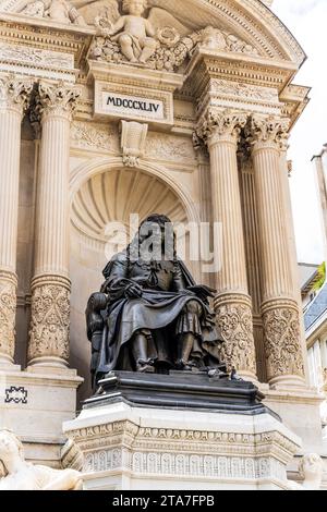 Fontaine Molière, fontana nel i arrondissement costruita nel XIX secolo e dedicata al drammaturgo Moliere, centro di Parigi, Francia Foto Stock