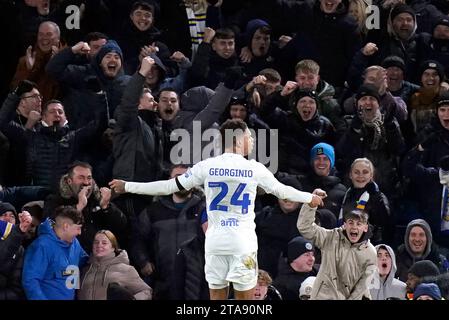 Georginio Rutter del Leeds United celebra il secondo gol della squadra durante la partita del campionato Sky Bet a Elland Road, Leeds. Data foto: Mercoledì 29 novembre 2023. Foto Stock