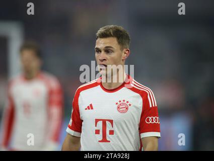 München, Deutschland 29. Novembre 2023: Fussball, Herren, Champions League, 5.Spieltag, Saison 2023/2024, FC Bayern München - FC Kopenhagen, Allianz Arena Joshua Kimmich (FC Bayern München) Stehend, Kopf, Oberkörper Foto Stock