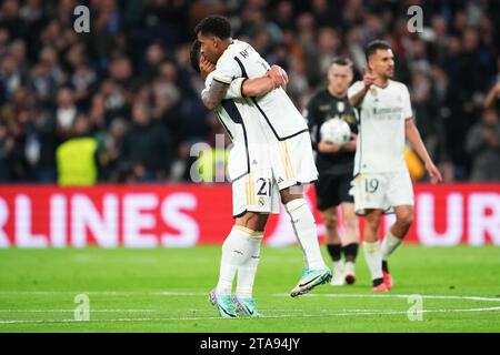 Madrid, Spagna. 29 novembre 2023. Rodrygo Goes del Real Madrid festeggia dopo aver segnato il 1-1 durante la partita di UEFA Champions League, gruppo C, tra Real Madrid e SCC Napoli disputata allo stadio Santiago Bernabeu il 29 novembre 2023 a Madrid, in Spagna. (Foto di Bagu Blanco/PRESSINPHOTO) crediti: PRESSINPHOTO SPORTS AGENCY/Alamy Live News Foto Stock