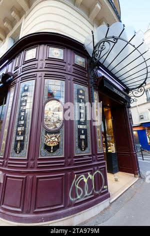 La tradizionale panetteria francese BLE d'Or si trova in viale Voltaire nel quartiere Oberkampf . Parigi, Francia. Foto Stock