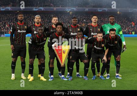 Londra, Regno Unito. 29 novembre 2023. I giocatori dell'obiettivo RC posano per una foto durante la partita di UEFA Champions League all'Emirates Stadium di Londra. Il credito fotografico dovrebbe leggere: Paul Terry/Sportimage Credit: Sportimage Ltd/Alamy Live News Foto Stock