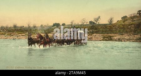 Attraversa il fiume Santa Ynez, California 1898. Foto Stock