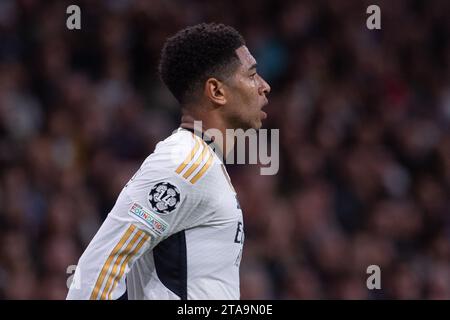 29 novembre 2023; stadio Santiago Bernabeu, Madrid, Spagna, Champions League Football, fase a gironi, Real Madrid contro Napoli; Jude Bellingham Foto Stock