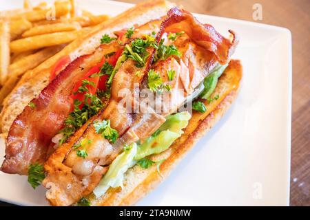 Pasto BLT al salmone Foto Stock