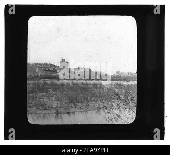 Villeneuve les Avignon. Tour de Philippe le bel. 1897 - Fonds Trutat - 51Fi425. Foto Stock