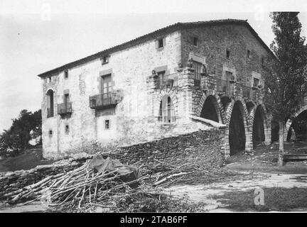 Vista Parcial del Puigsec a Sant Julià de Vilatorta. Foto Stock