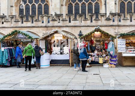 Bath Christmas Market 2023, Bath City Centre, City of Bath, Somerset, Inghilterra, REGNO UNITO Foto Stock