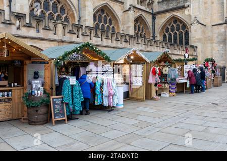 Bath Christmas Market 2023, Bath City Centre, City of Bath, Somerset, Inghilterra, REGNO UNITO Foto Stock