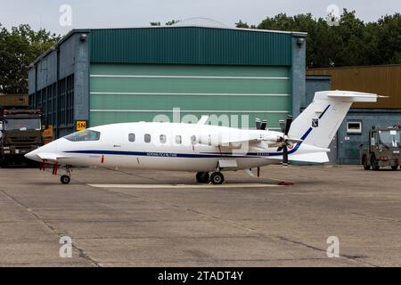 Aeronautica militare Piaggio VC-180A (P.180) Avanti aereo sulla pista della base aerea di Kleine-Brogel. Peer, Belgio - 11 settembre 2021 Foto Stock