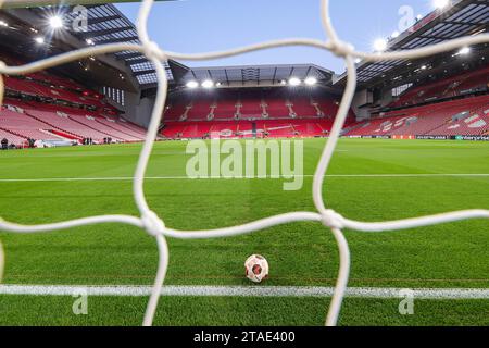 Liverpool, Regno Unito. 30 novembre 2023. Una visione generale di Anfield, sede del Liverpool in vista della partita di UEFA Europa League Liverpool vs LASK ad Anfield, Liverpool, Regno Unito, 30 novembre 2023 (foto di Mark Cosgrove/News Images) a Liverpool, Regno Unito il 30/11/2023. (Foto di Mark Cosgrove/News Images/Sipa USA) credito: SIPA USA/Alamy Live News Foto Stock