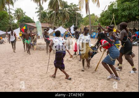 Senegal, Casamance, Cap Kirring, cerimonia che precede la lotta tradizionale tra il gruppo etnico Diola, Foto Stock
