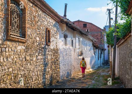 Albania, Elbasan, vicolo all'interno della cittadella medievale Foto Stock