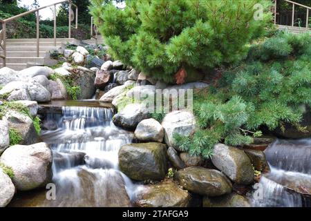 Cascata panoramica Garden Path Foto Stock