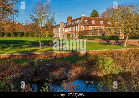 Hall Place in autunno, Bexley, Kent, Inghilterra Foto Stock