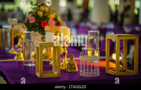 catering e decorazione del palcoscenico nella mia vita Foto Stock