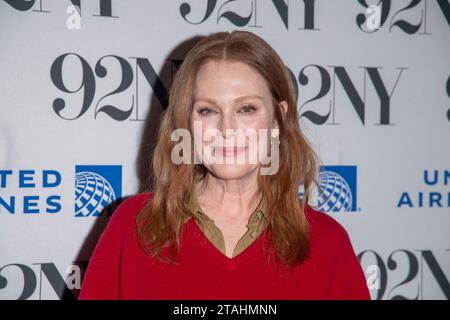 New York, Stati Uniti. 30 novembre 2030. Julianne Moore parteciperà alla proiezione speciale di dicembre di Netflix alla 92nd Street Y di New York City, USA, il 30 novembre 2023. (Foto di Thenews2/NurPhoto) credito: NurPhoto SRL/Alamy Live News Foto Stock