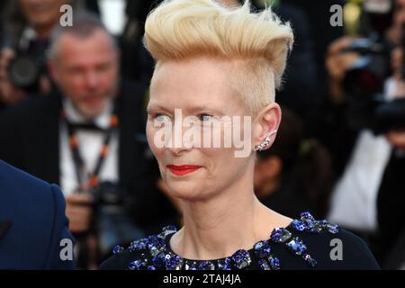 CANNES, FRANCIA - 20 MAGGIO: L'attrice Tilda Swinton partecipa alla proiezione di "Three Thousand Years of Longing (Trois mille ANS A T'Attendre)" durante il 75 Foto Stock